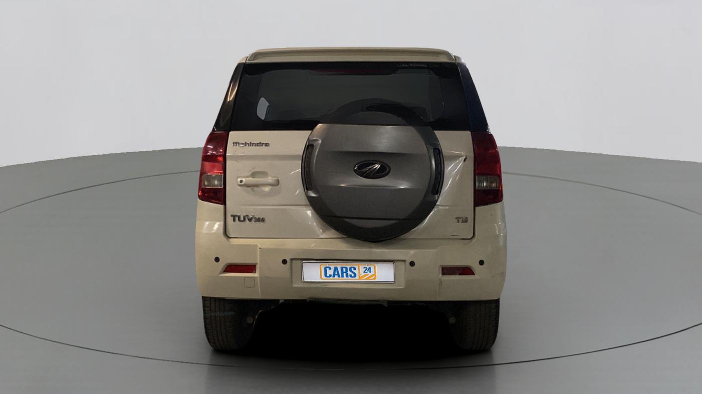2017 Mahindra TUV300 T10, Diesel, Manual, 90,826 km, Back/Rear