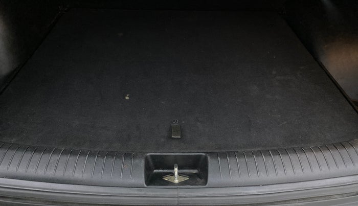 2019 Hyundai Creta SX (O) 1.6 PETROL, Petrol, Manual, 34,644 km, Boot Inside