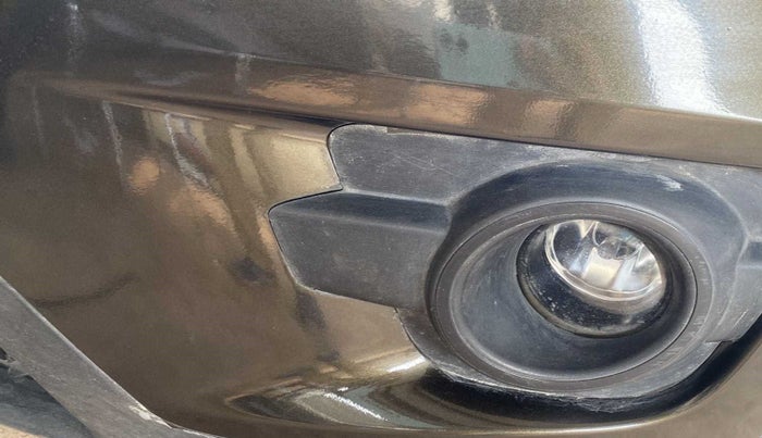 2017 Renault Kwid 1.0 RXL AT, Petrol, Automatic, 56,440 km, Left fog light - Not working