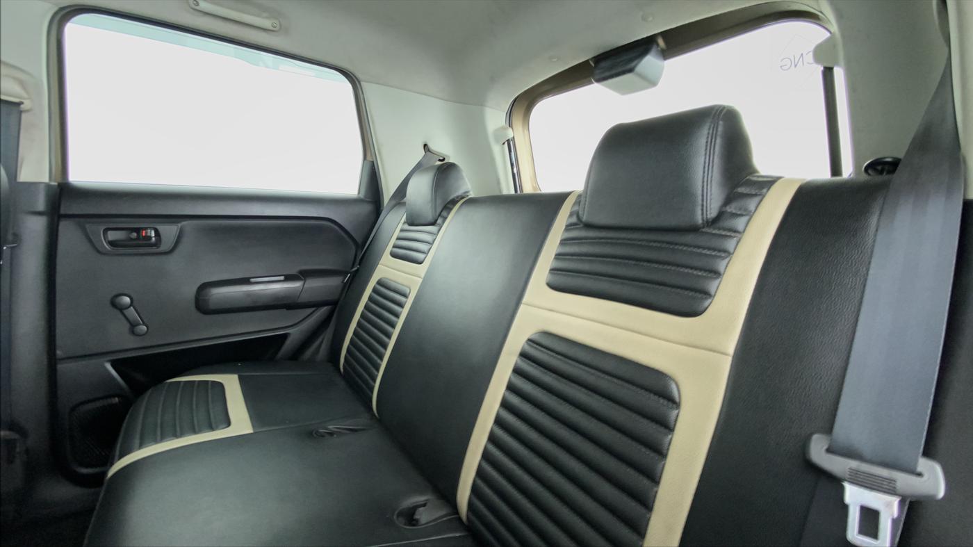 2020 Maruti New Wagon-R LXI CNG 1.0, CNG, Manual, 75,415 km, Right Side Rear Door Cabin