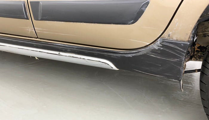 2020 Maruti New Wagon-R LXI CNG 1.0, CNG, Manual, 75,415 km, Left running board - Minor scratches