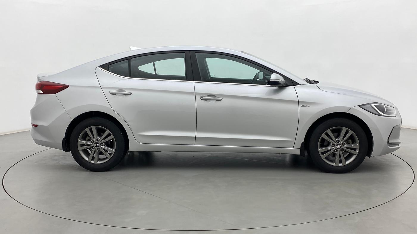 2016 Hyundai New Elantra 1.6 SX MT DIESEL, Diesel, Manual, 75,423 km, Right Side View