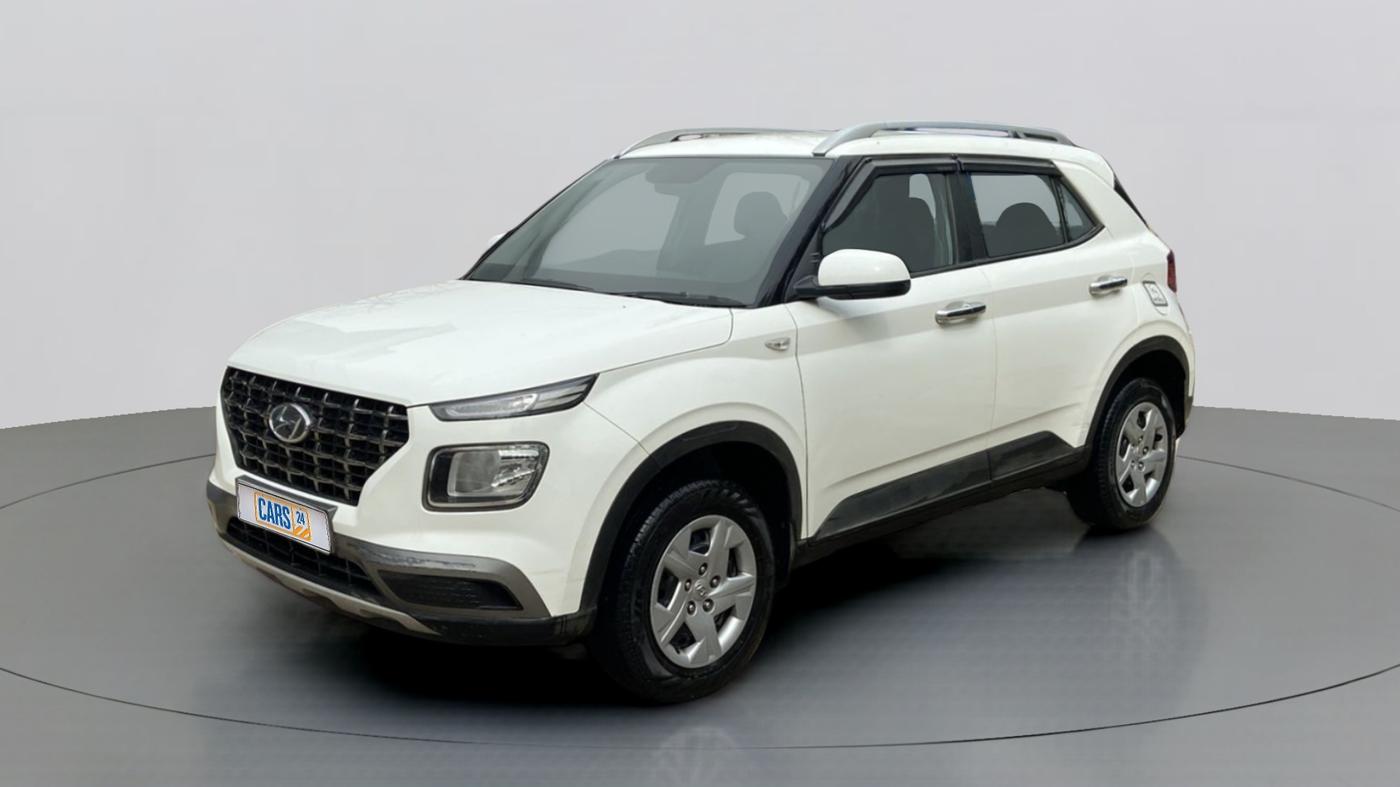2020 Hyundai VENUE S 1.2, Petrol, Manual, 74,909 km, Left Front Diagonal