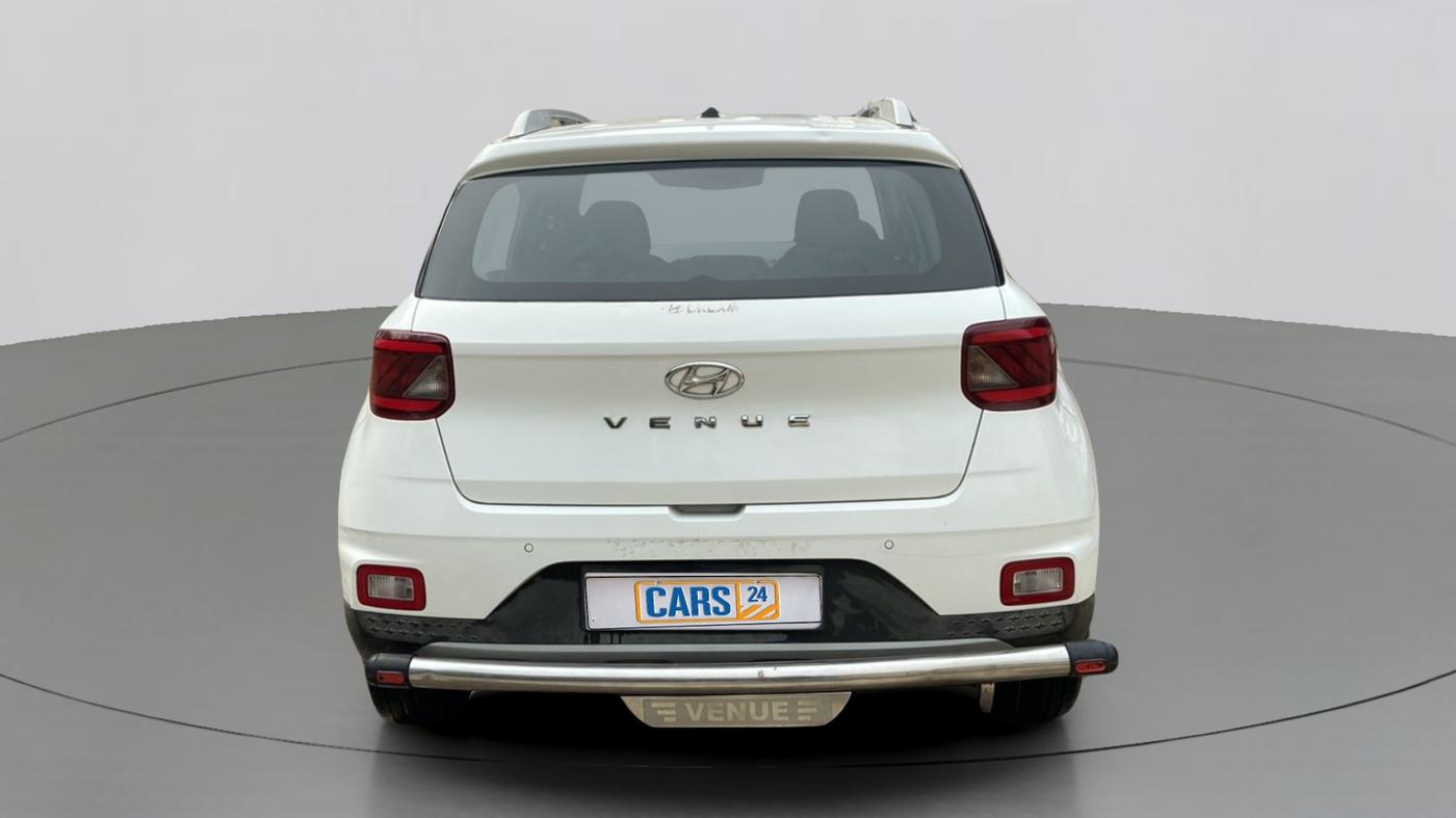 2020 Hyundai VENUE S 1.2, Petrol, Manual, 74,909 km, Back/Rear
