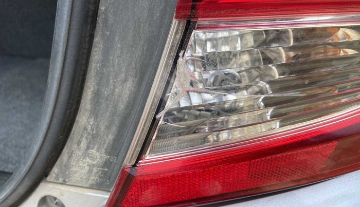 2020 Honda Amaze 1.2L I-VTEC E, Petrol, Manual, 7,159 km, Right tail light - Minor damage
