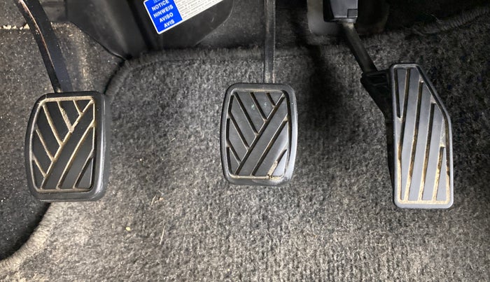 2018 Maruti Swift LDI, Diesel, Manual, 51,264 km, Pedals