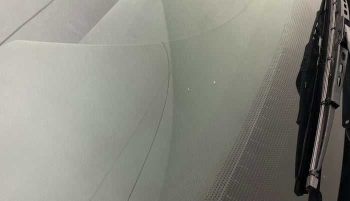 2019 Maruti Alto LXI, Petrol, Manual, 10,511 km, Front windshield - Minor spot on windshield