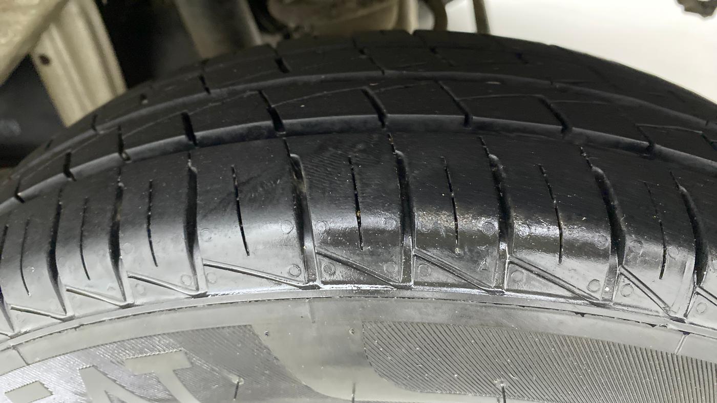 2019 Maruti Alto LXI, Petrol, Manual, 10,511 km, Left Rear Tyre Tread