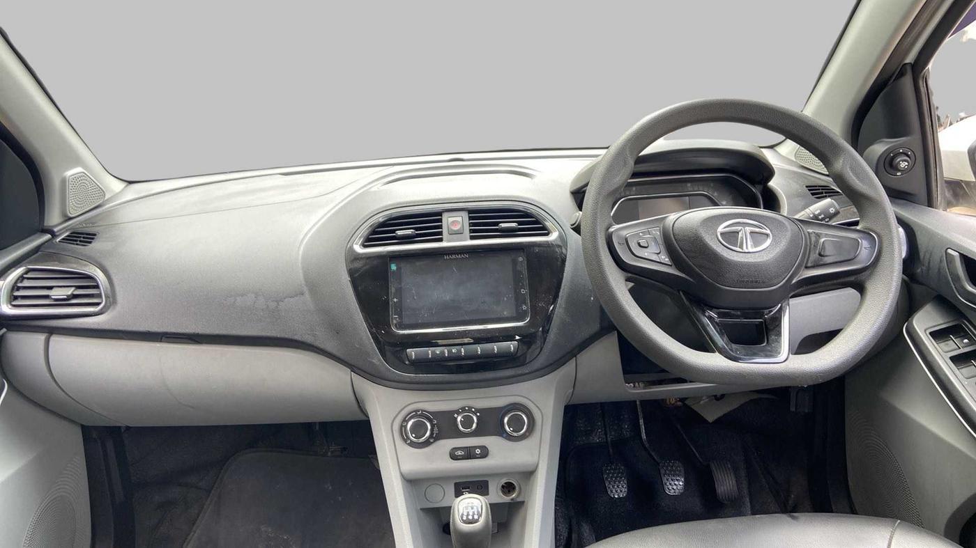 2021 Tata Tiago XZ PETROL, Petrol, Manual, 21,726 km, Dashboard