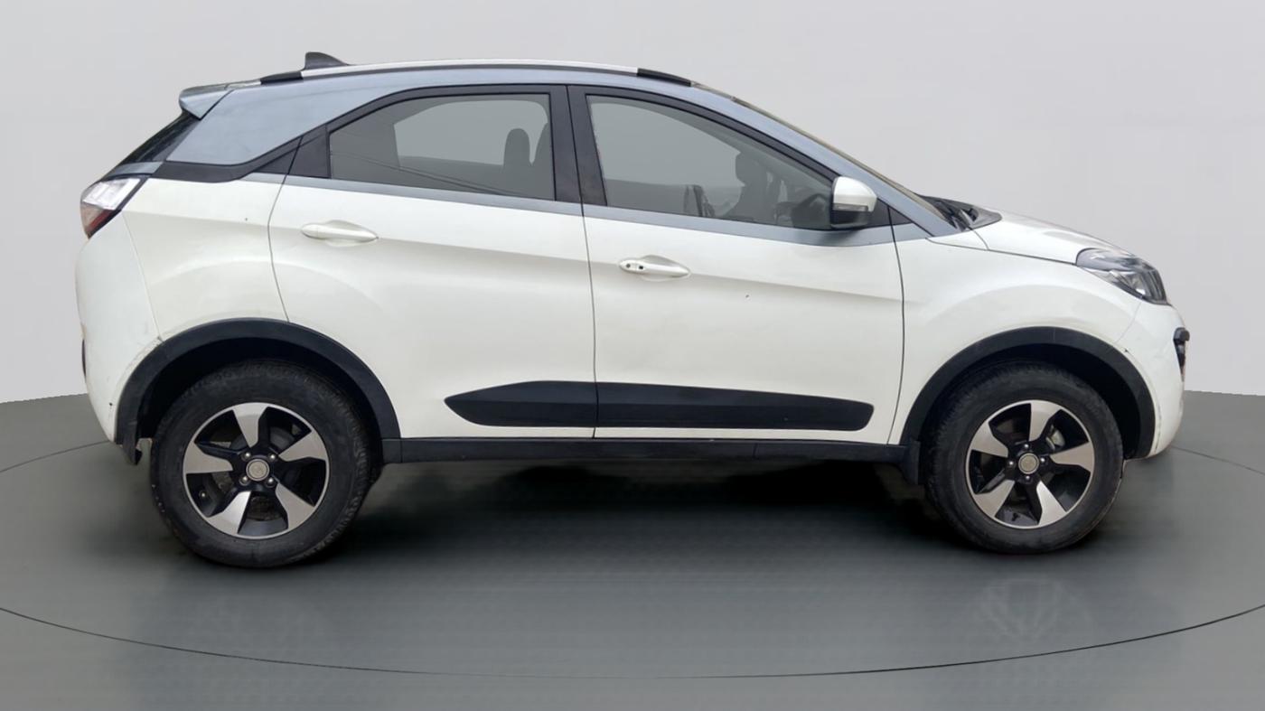 2019 Tata NEXON XZA PLUS PETROL, Petrol, Automatic, 23,457 km, Right Side View