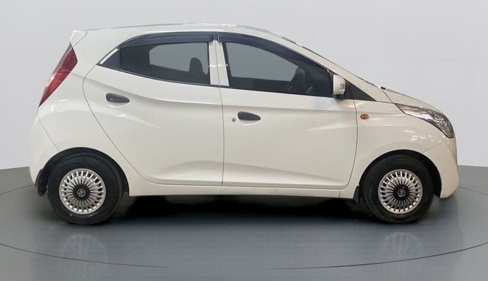 2014 Hyundai Eon ERA +, Petrol, Manual, 20,584 km, Right Side View