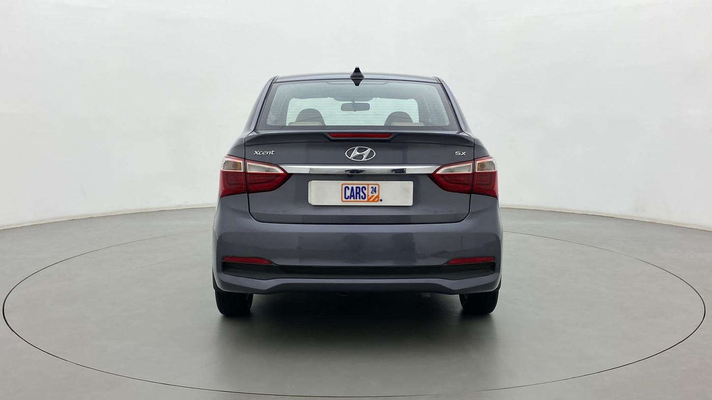 2018 Hyundai Xcent SX 1.2, Petrol, Manual, 74,545 km, Back/Rear