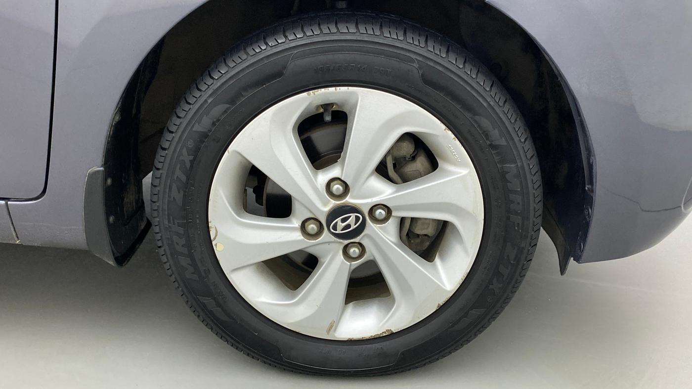 2018 Hyundai Xcent SX 1.2, Petrol, Manual, 74,545 km, Right Front Wheel