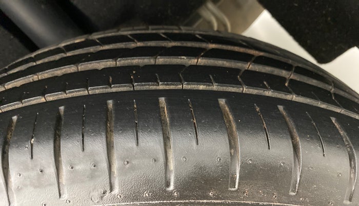 2021 Toyota Glanza G ISG, Petrol, Manual, 14,441 km, Left Rear Tyre Tread