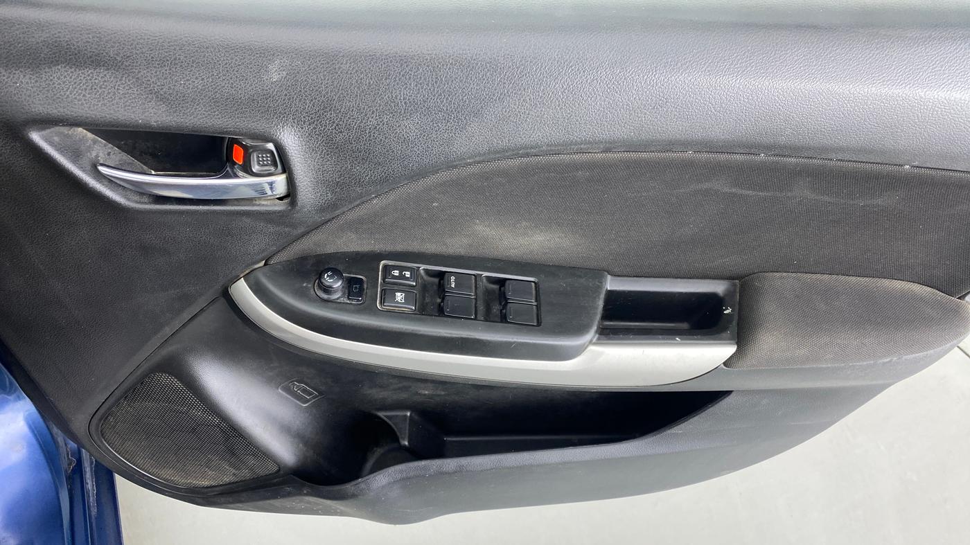 2017 Maruti Baleno DELTA PETROL 1.2, Petrol, Manual, 21,267 km, Driver Side Door Panels Control