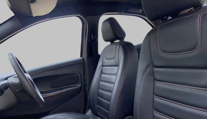 2018 Ford FREESTYLE TITANIUM 1.2 PETROL, Petrol, Manual, 19,349 km, Right Side Front Door Cabin