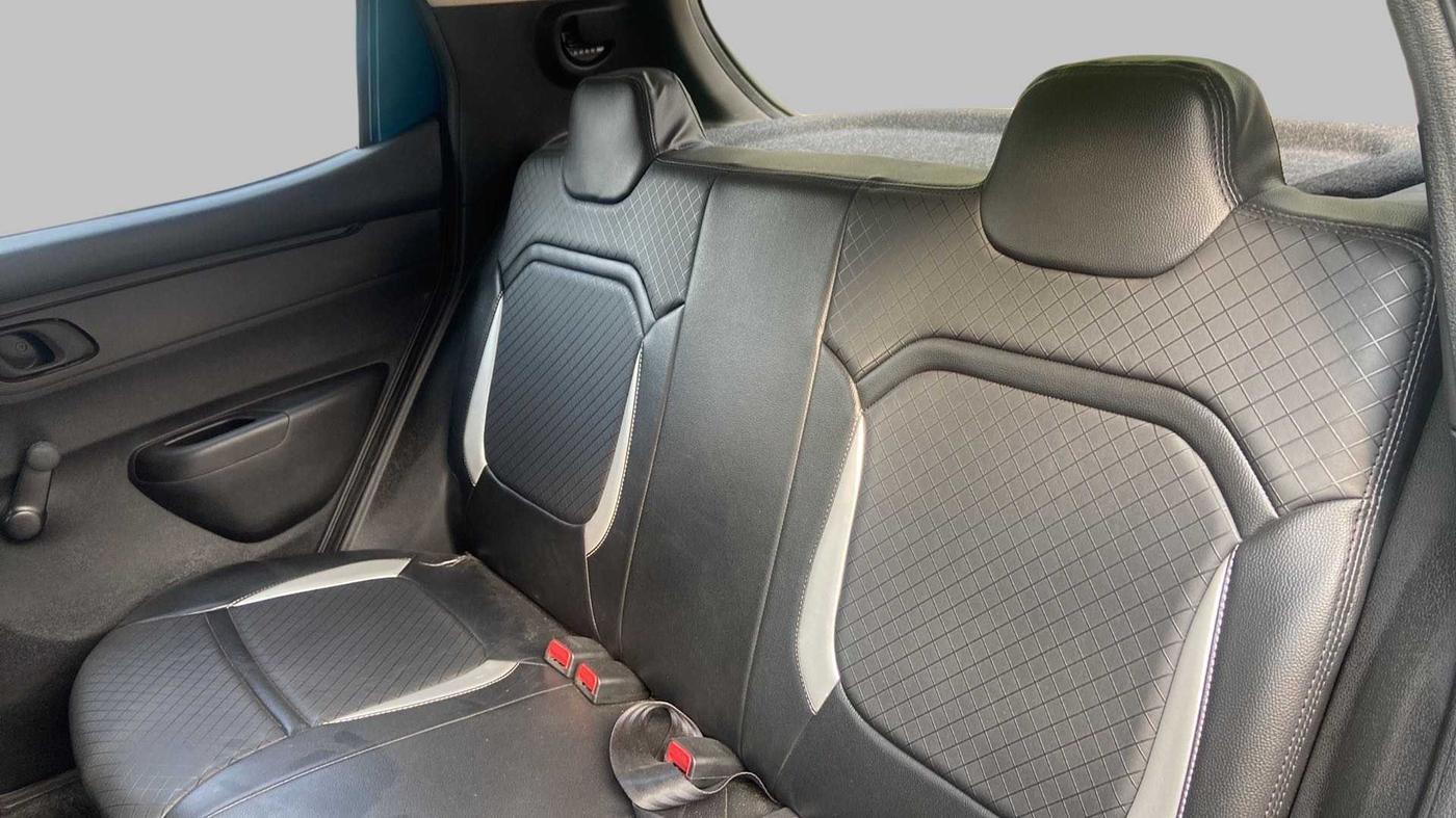 2021 Renault Kwid RXL, Petrol, Manual, 28,449 km, Right Side Rear Door Cabin
