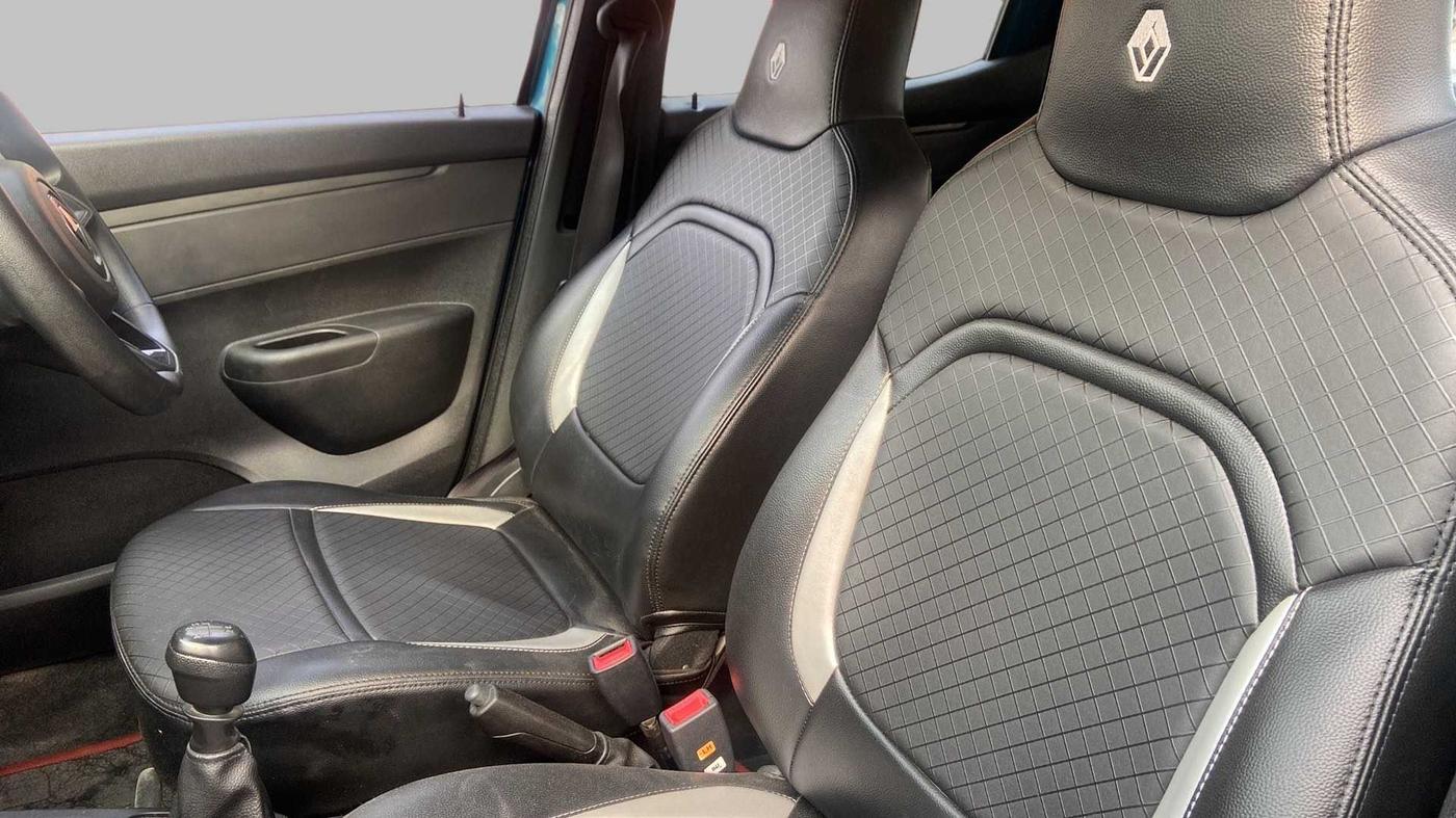 2021 Renault Kwid RXL, Petrol, Manual, 28,449 km, Right Side Front Door Cabin