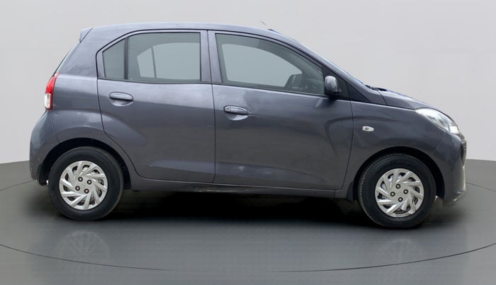2019 Hyundai NEW SANTRO MAGNA, Petrol, Manual, 55,228 km, Right Side View