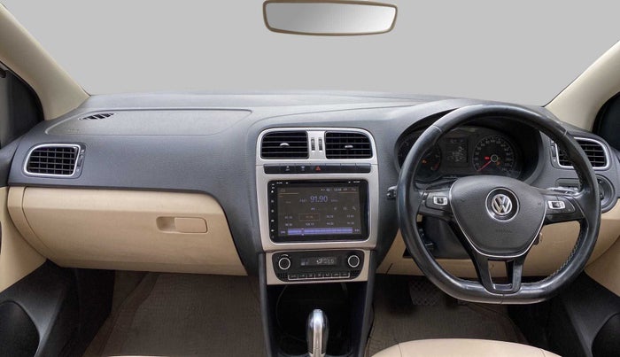 2017 Volkswagen Ameo HIGHLINE PLUS 1.5L AT 16 ALLOY, Diesel, Automatic, 94,325 km, Dashboard