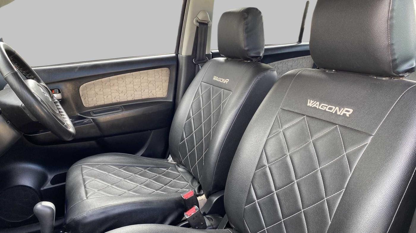 2018 Maruti Wagon R 1.0 VXI AMT, Petrol, Automatic, 39,875 km, Right Side Front Door Cabin
