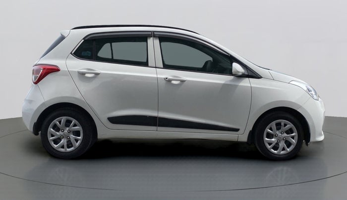 2018 Hyundai Grand i10 SPORTZ 1.2 KAPPA VTVT, Petrol, Manual, 21,069 km, Right Side View