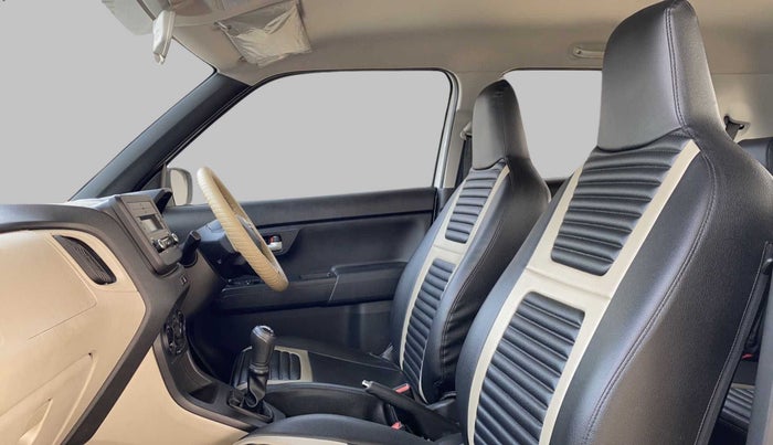 2020 Maruti New Wagon-R VXI 1.2, Petrol, Manual, 25,349 km, Right Side Front Door Cabin