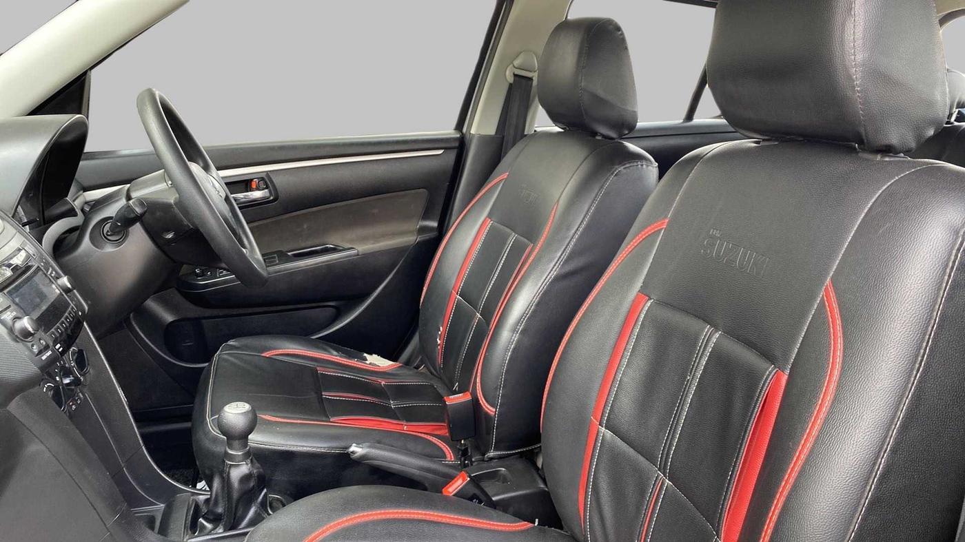 2017 Maruti Swift VXI, Petrol, Manual, 59,846 km, Right Side Front Door Cabin