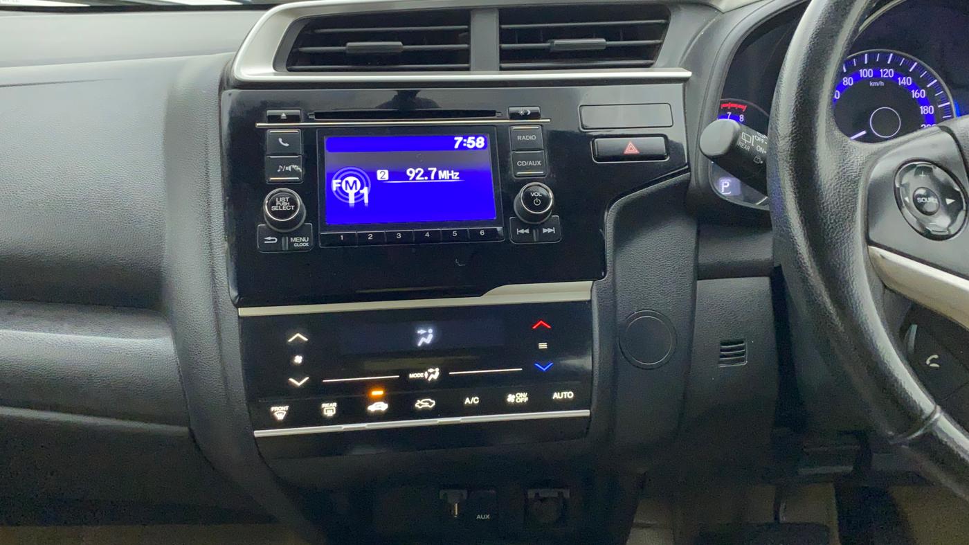 2017 Honda Jazz 1.2L I-VTEC V AT, Petrol, Automatic, 25,244 km, Air Conditioner