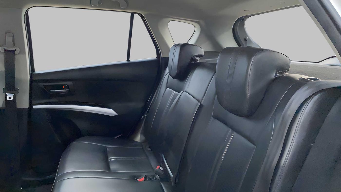 2018 Maruti S Cross ZETA 1.3, Diesel, Manual, 92,722 km, Right Side Rear Door Cabin