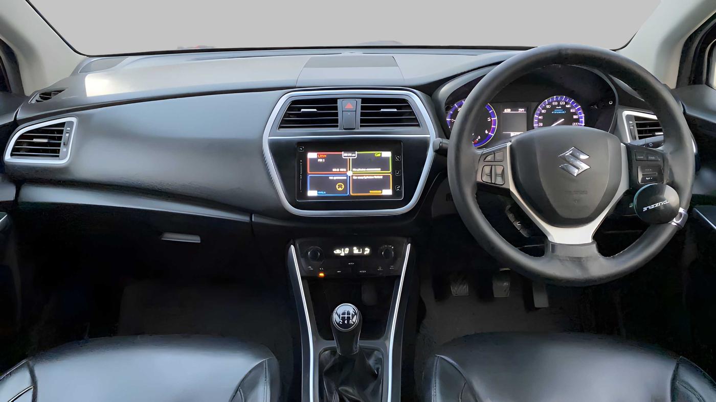2018 Maruti S Cross ZETA 1.3, Diesel, Manual, 92,722 km, Dashboard