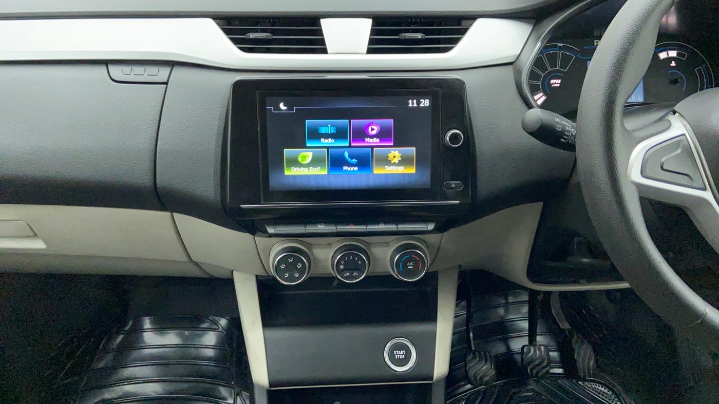 2020 Renault TRIBER 1.0 RXZ, Petrol, Manual, 7,105 km, Air Conditioner