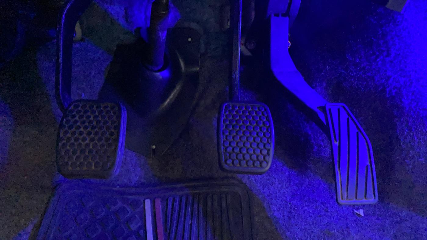2018 Maruti Alto 800 LXI, Petrol, Manual, 48,629 km, Pedals