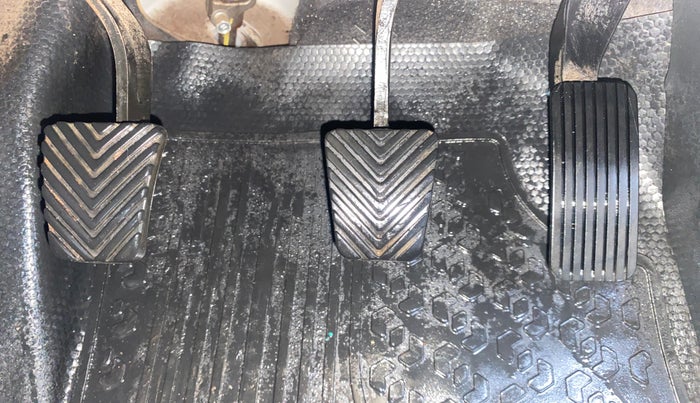 2018 Hyundai Verna 1.6 VTVT SX, Petrol, Manual, 50,169 km, Pedals