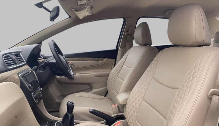 2021 Maruti Ciaz DELTA 1.5 SHVS MT PETROL, Petrol, Manual, 21,303 km, Right Side Front Door Cabin