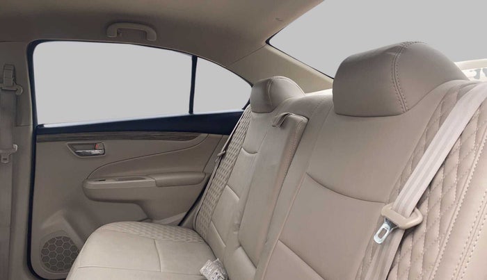 2021 Maruti Ciaz DELTA 1.5 SHVS MT PETROL, Petrol, Manual, 21,303 km, Right Side Rear Door Cabin