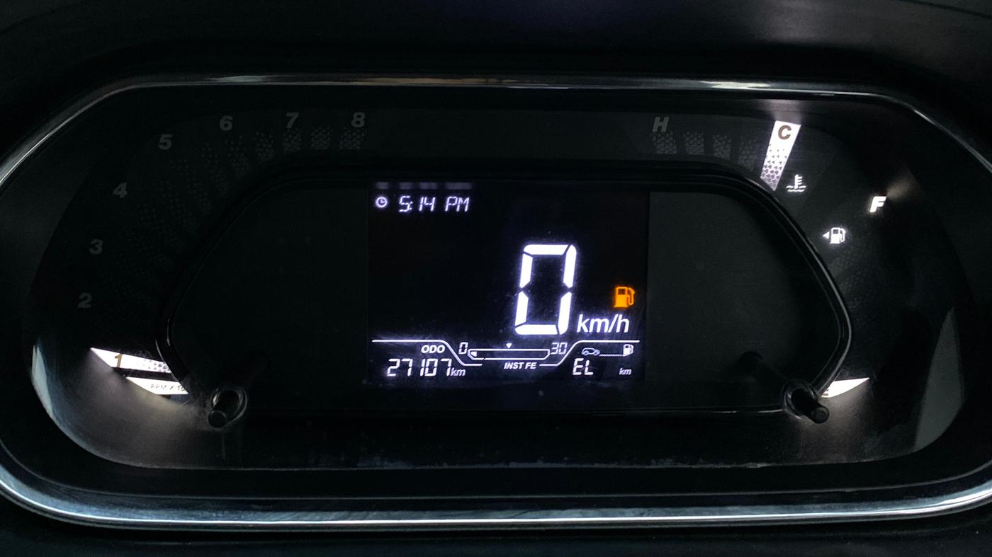 2021 Tata Tiago XT PETROL, Petrol, Manual, 27,107 km, Odometer Image