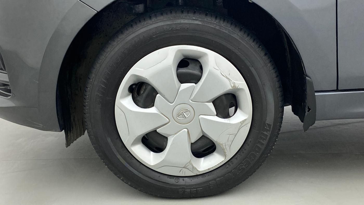 2021 Tata Tiago XT PETROL, Petrol, Manual, 27,107 km, Left Front Wheel