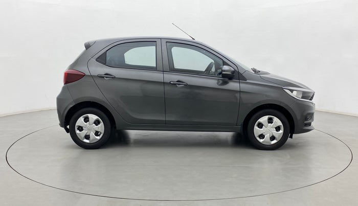 2021 Tata Tiago XT PETROL, Petrol, Manual, 27,107 km, Right Side View