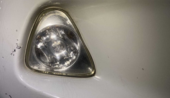 2015 Hyundai Eon ERA +, Petrol, Manual, 89,374 km, Right fog light - Not working