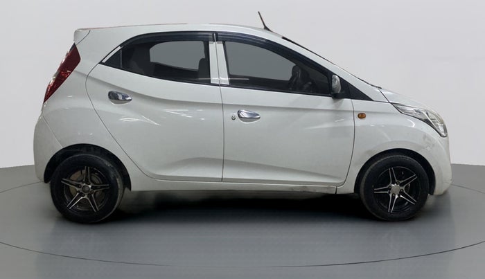 2015 Hyundai Eon ERA +, Petrol, Manual, 89,374 km, Right Side View