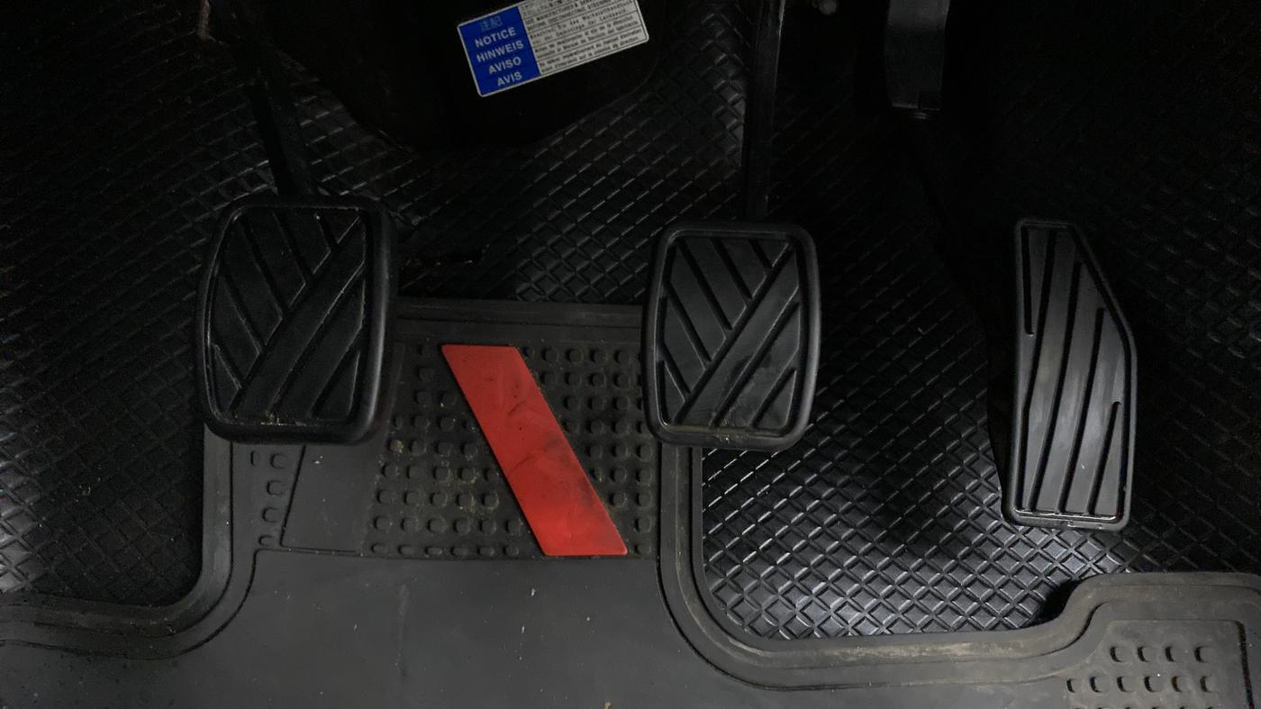 2020 Maruti Swift ZXI, Petrol, Manual, 61,625 km, Pedals