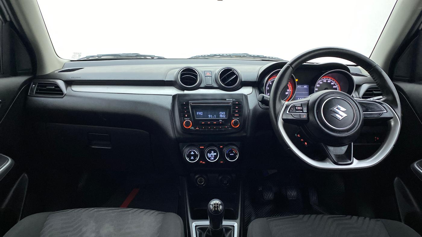 2020 Maruti Swift ZXI, Petrol, Manual, 61,625 km, Dashboard