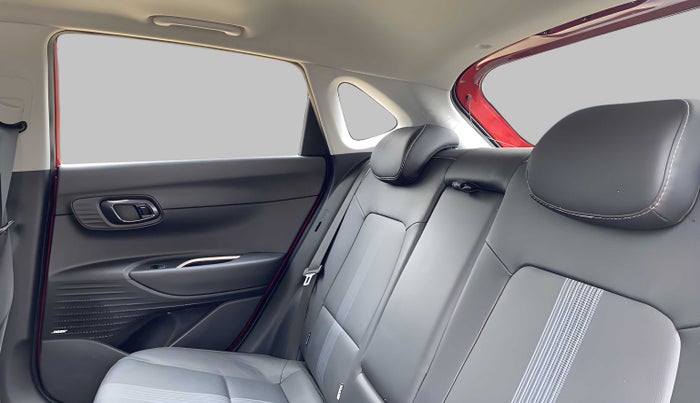 2021 Hyundai NEW I20 ASTA (O) 1.0 TURBO GDI DCT, Petrol, Automatic, 14,995 km, Right Side Rear Door Cabin