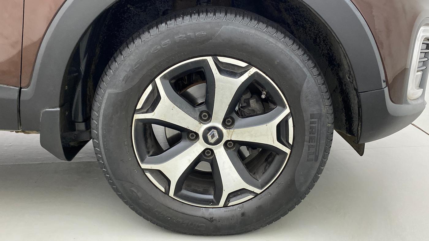 2019 Renault Captur RXE diesel (MT), Diesel, Manual, 88,903 km, Right Front Wheel
