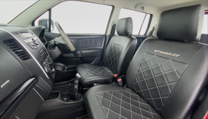 2013 Maruti Wagon R Stingray VXI, Petrol, Manual, 78,559 km, Right Side Front Door Cabin