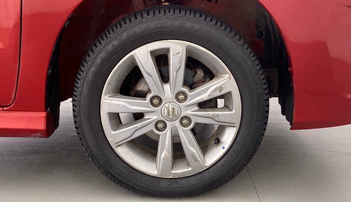 2013 Maruti Wagon R Stingray VXI, Petrol, Manual, 78,559 km, Right Front Wheel