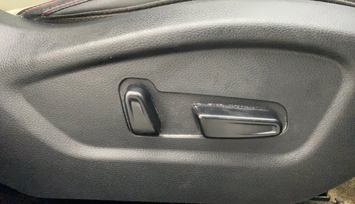 2019 KIA SELTOS GTX PLUS DCT 1.4 PETROL, Petrol, Automatic, 90,625 km, Driver Side Adjustment Panel
