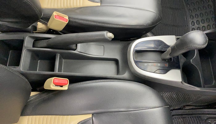 2018 Honda Jazz 1.2L I-VTEC V AT, Petrol, Automatic, 56,956 km, Gear Lever