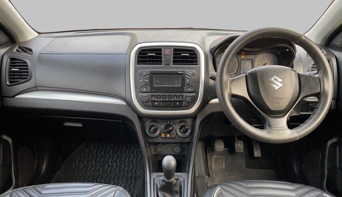 2022 Maruti Vitara Brezza LXI, Petrol, Manual, 10,006 km, Dashboard